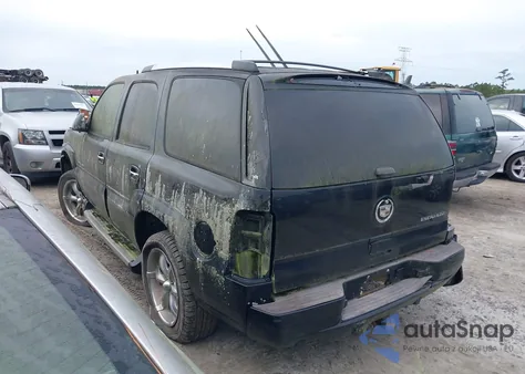 2006 Cadillac Escalade Standard from USA, damaged, VIN 1GYEC63N76R109948